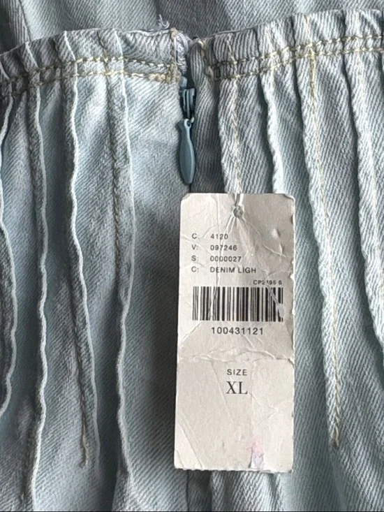 ANTHROPOLOGIE Pilcro Pintuck Basque-Waist Denim Maxi Skirt XL Light Wash $98 NWT - Picture 4 of 14